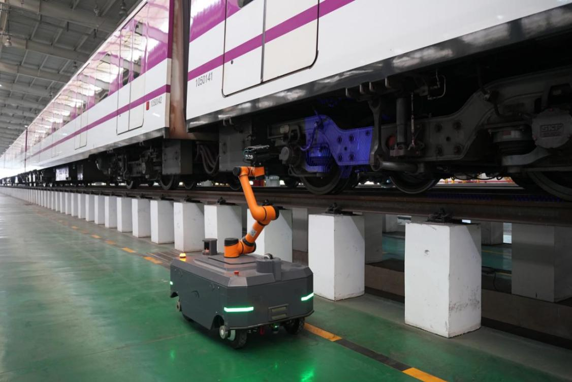 成都首个“轨道+低空”双总部项目落地武侯