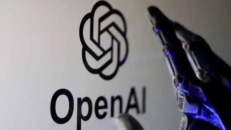 OpenAI模型失控，中国开源模型“救场”