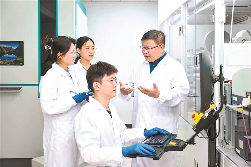 注重AI赋能，培养“细胞工厂”建造师